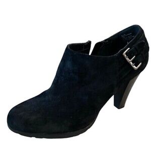 White Mountain Womens Black Suede Ankle Boots Size 10‎